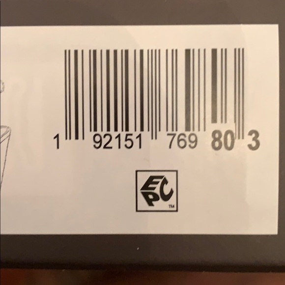 Vince Camuto Black Heels - Picture 4 of 4